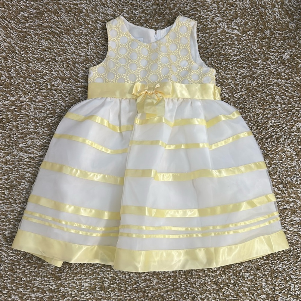 Bonnie Jean Yellow and White Formal Kids Dress